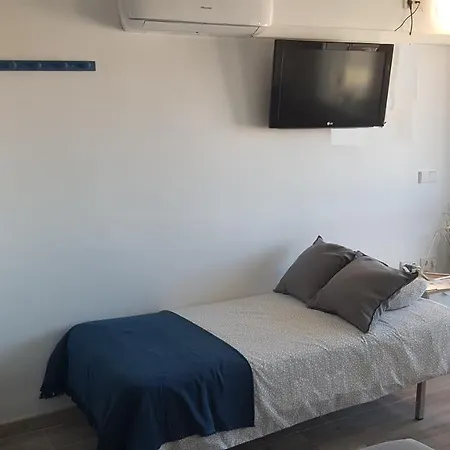 Apartamento APARTAMENTO con VISTAS para 3 PERSONAS en el CENTRO Torremolinos